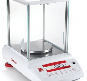 OHAUS® Pioneer® Precision Balance Model PA512